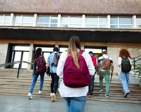 While Teen Boys Shift Right, the Rise of the 'New Chill Girl' Phenomenon Becomes Visible